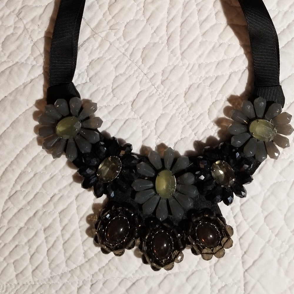 Lia Sophia black statement necklace